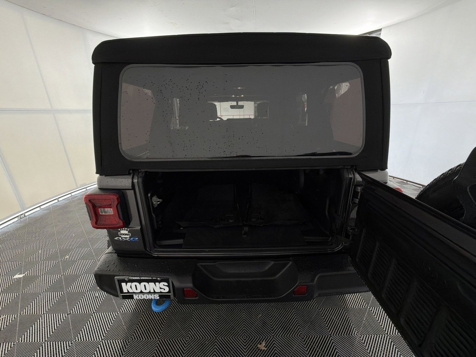 Used 2023 Jeep Wrangler Sahara 4xe w/ Cold Weather Group image 24