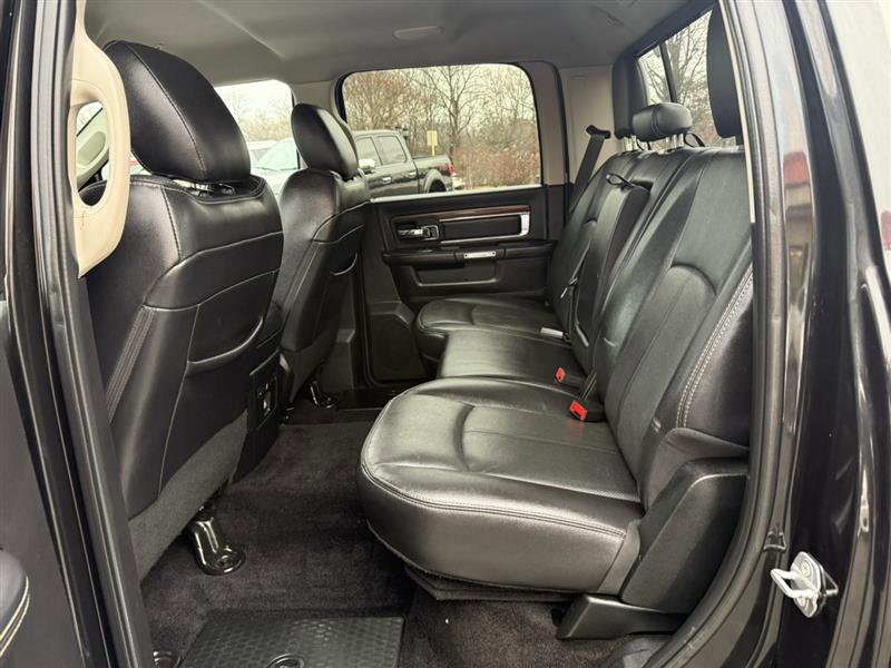 Used 2018 RAM 2500 Laramie w/ Sport Appearance Group AWD/4WD image 23