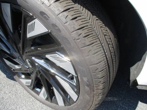 Used 2024 Lincoln Nautilus Reserve w/ Equipment Group 202A image 16