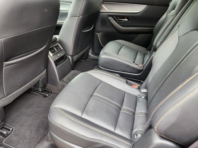 Used 2024 MAZDA CX-90 Plug-In Hybrid w/ Preferred AWD/4WD image 9