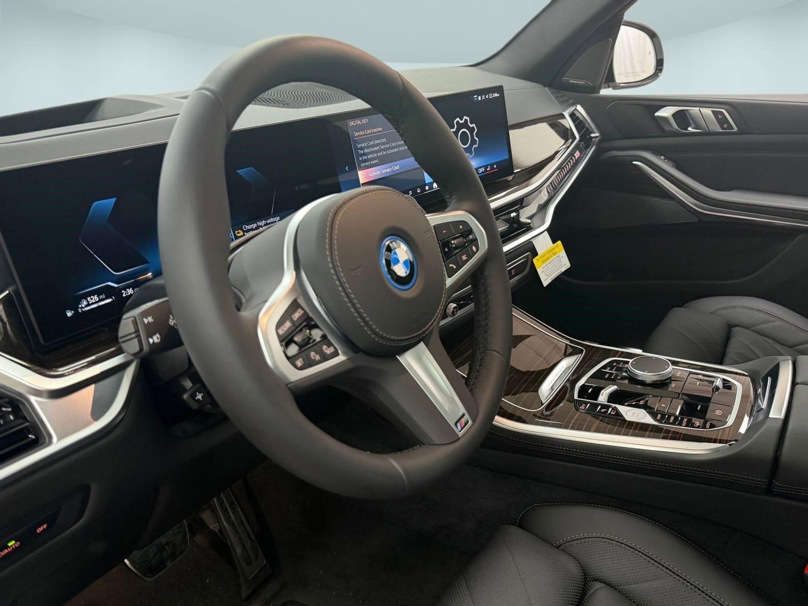 New 2026 BMW X5 xDrive50e image 4