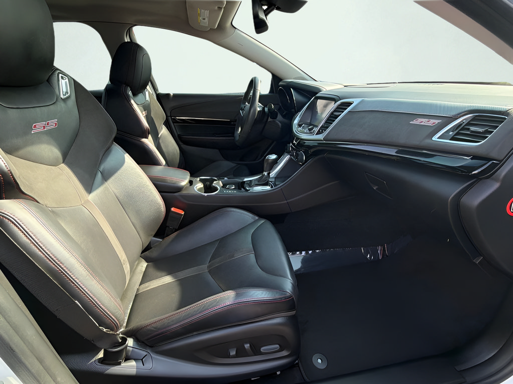 Used 2015 Chevrolet SS RWD image 27