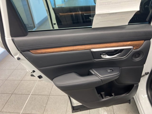 Used 2021 Honda CR-V Touring image 17