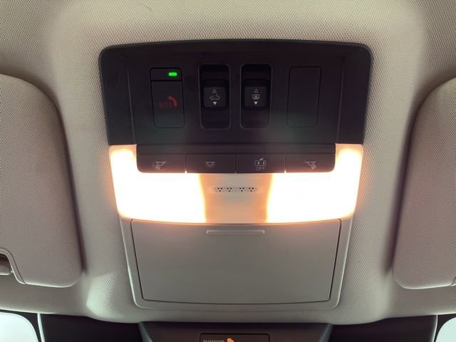 Used 2022 Nissan Pathfinder SL w/ SL Premium Package image 36