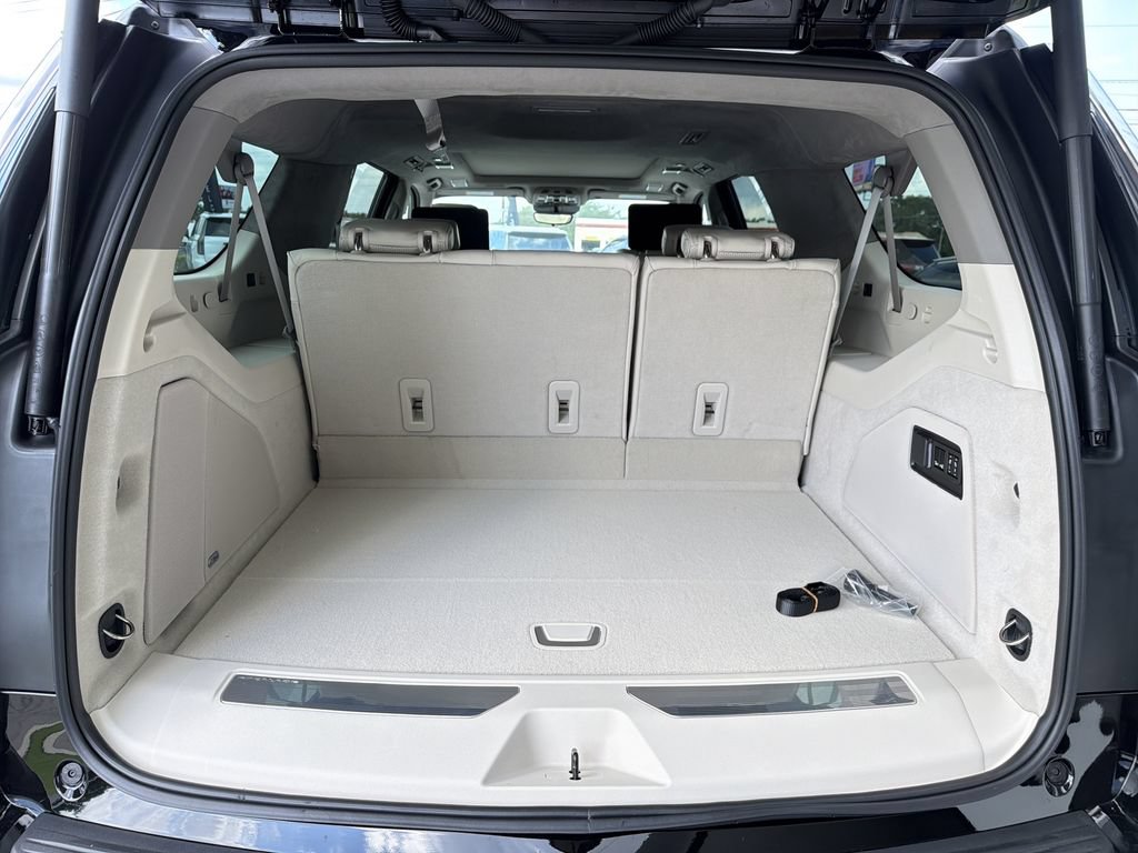 New 2026 Cadillac Escalade ESV Platinum Luxury RWD image 13