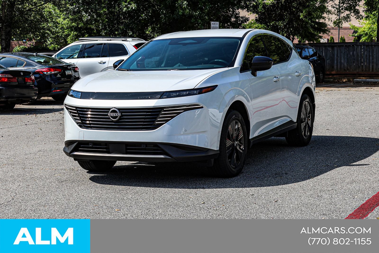 Used 2025 Nissan Murano SV FWD image 3