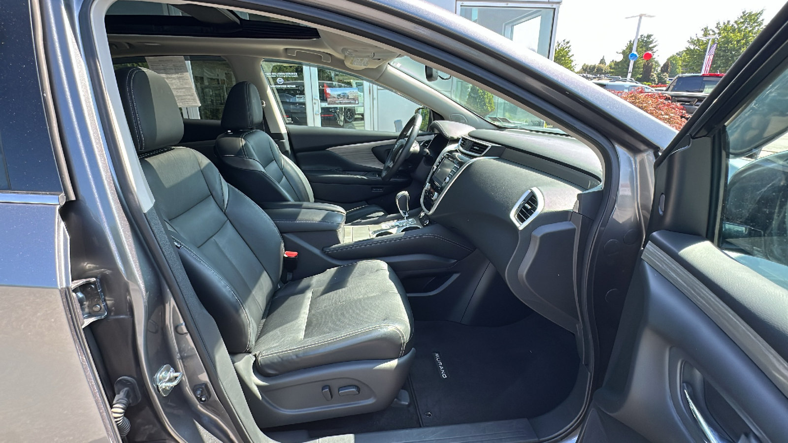 Used 2017 Nissan Murano SL w/ SL Technology Package AWD/4WD image 25