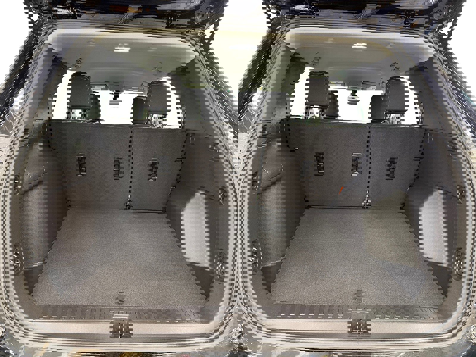 Used 2024 Chevrolet Equinox LS image 24