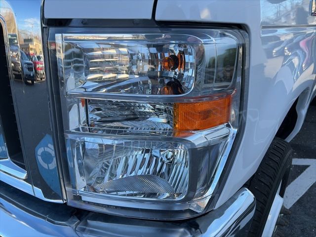 Used 2024 Ford E-450 and Econoline 450 Super Duty w/ Power Windows & Locks Group image 13