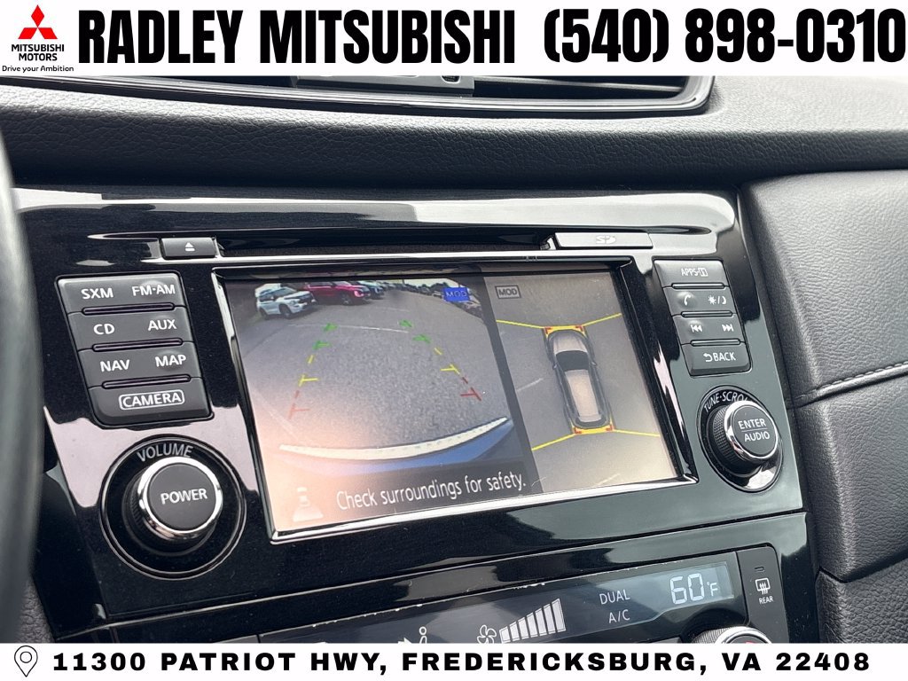 Used 2017 Nissan Rogue SV AWD/4WD image 9