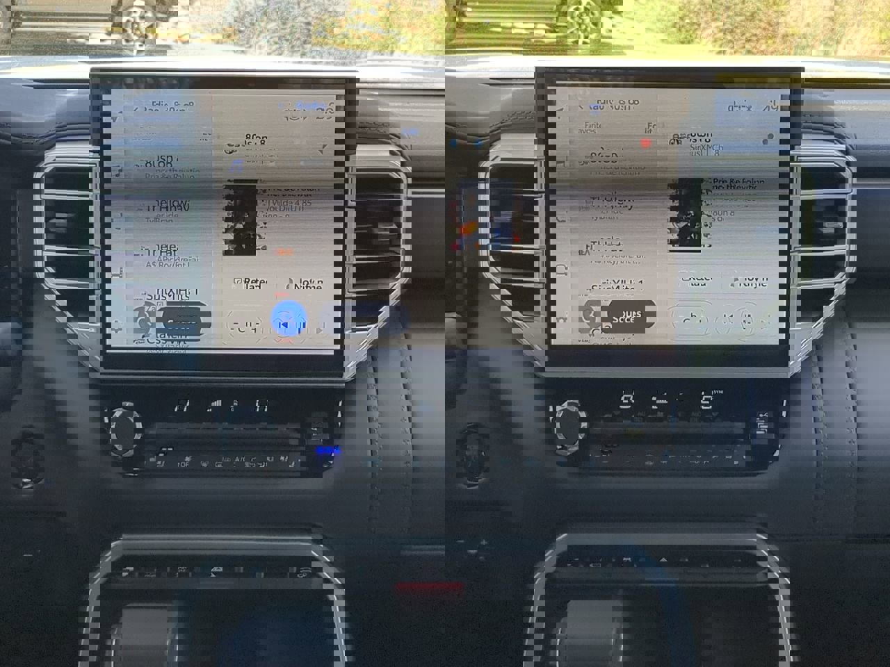 Used 2025 Toyota Tundra Platinum image 16