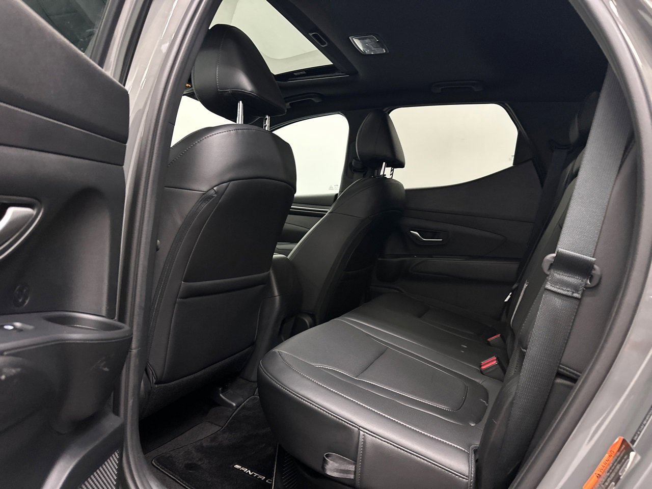 Used 2024 Hyundai Santa Cruz Night image 17