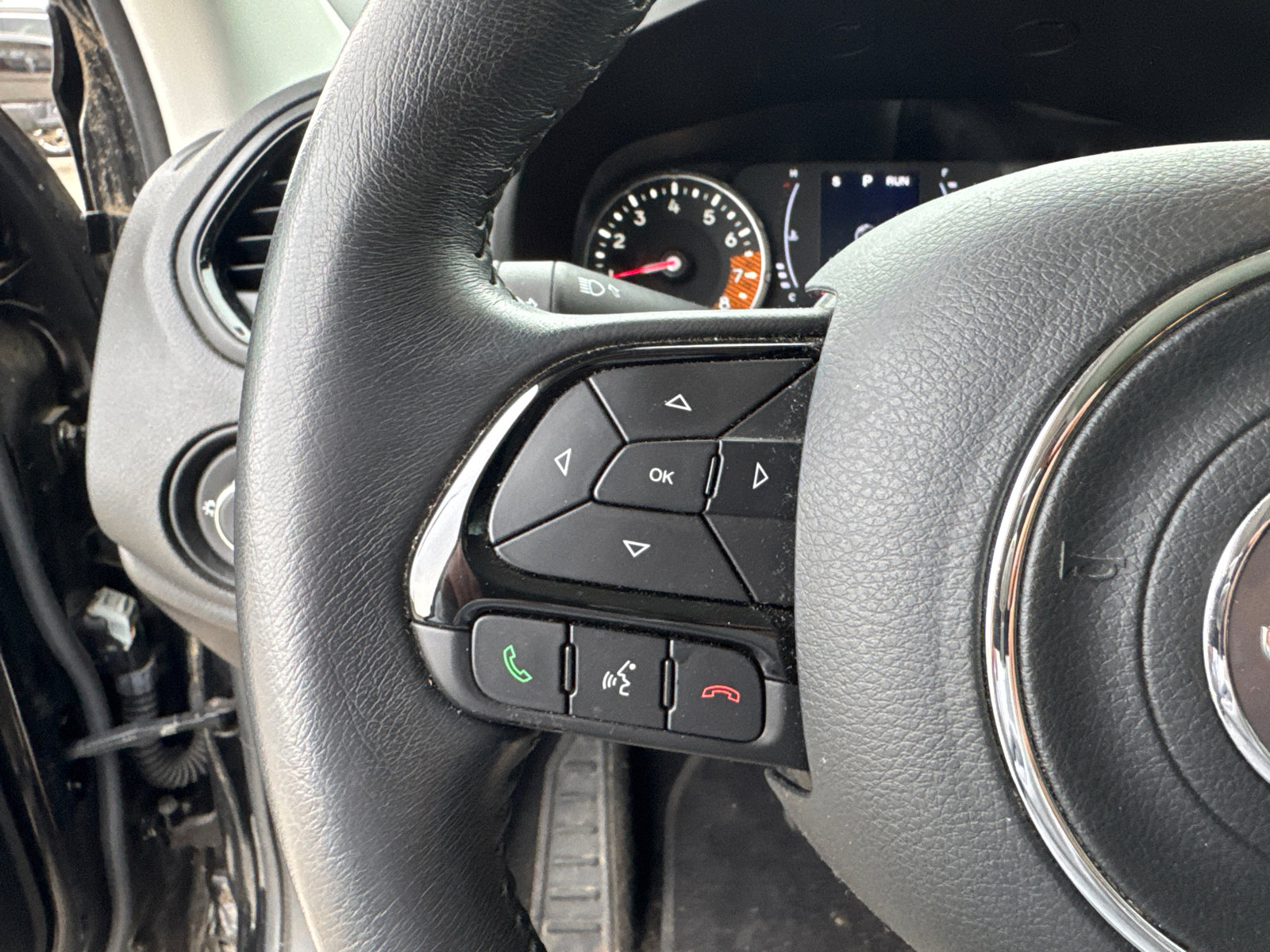 Used 2020 Jeep Renegade Altitude image 26