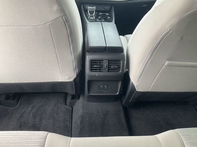 Used 2023 Nissan Rogue SV image 27