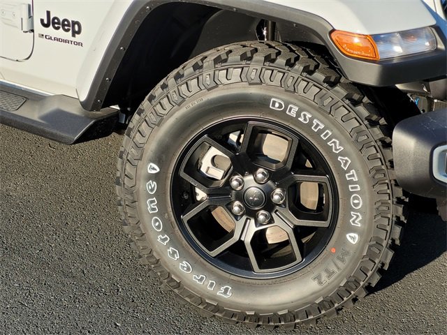 New 2025 Jeep Gladiator High Tide image 9