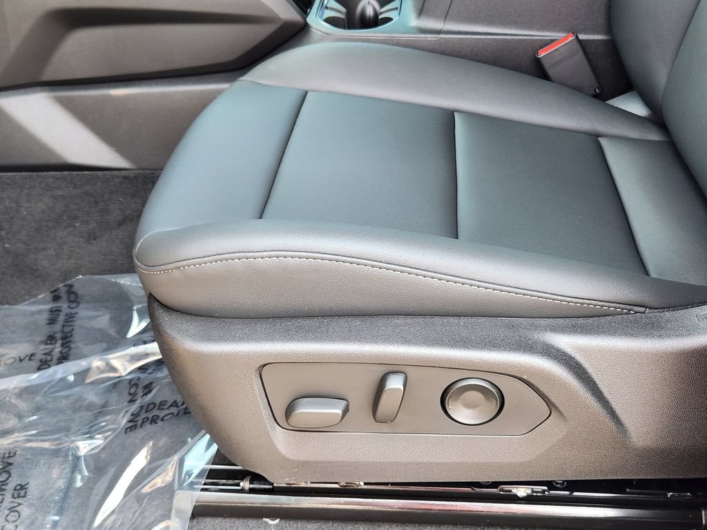 New 2026 GMC Canyon Elevation w/ Convenience Package AWD/4WD image 9