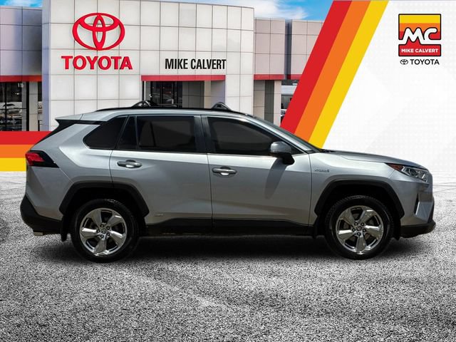 Used 2020 Toyota RAV4 Limited AWD/4WD image 6