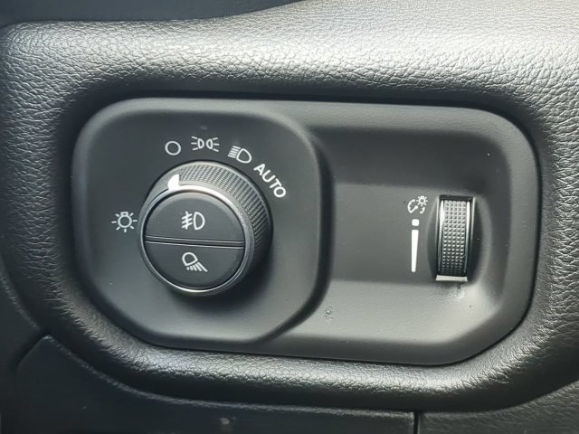 Certified 2025 RAM 1500 Big Horn AWD/4WD image 26