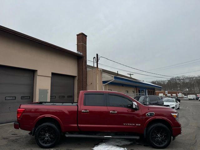 Used 2016 Nissan Titan PRO-4X image 4