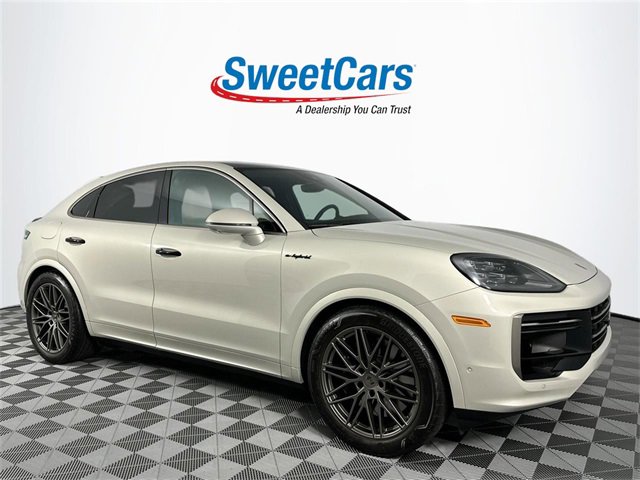 Used 2025 Porsche Cayenne Turbo