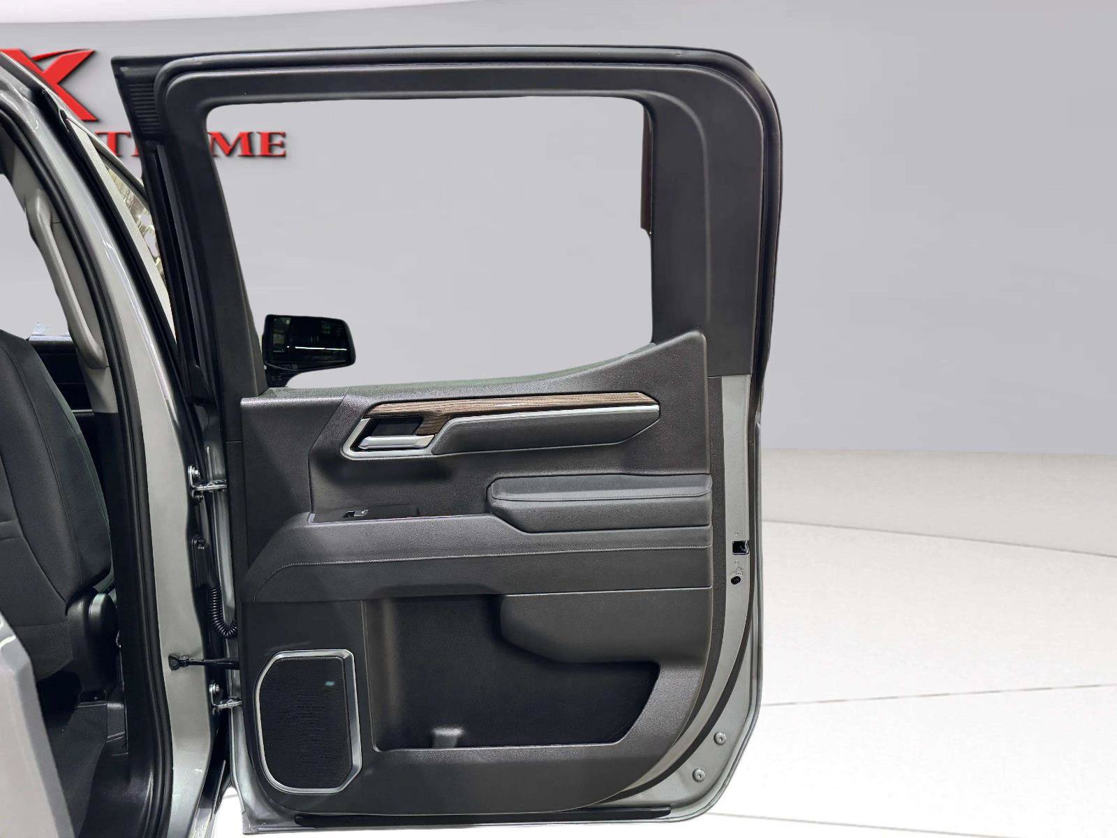 Used 2026 Chevrolet Silverado 1500 LT RWD image 47