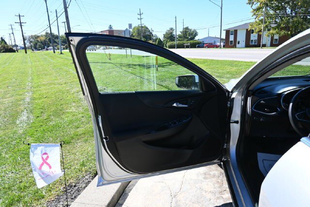 Used 2022 Chevrolet Malibu LT FWD image 25