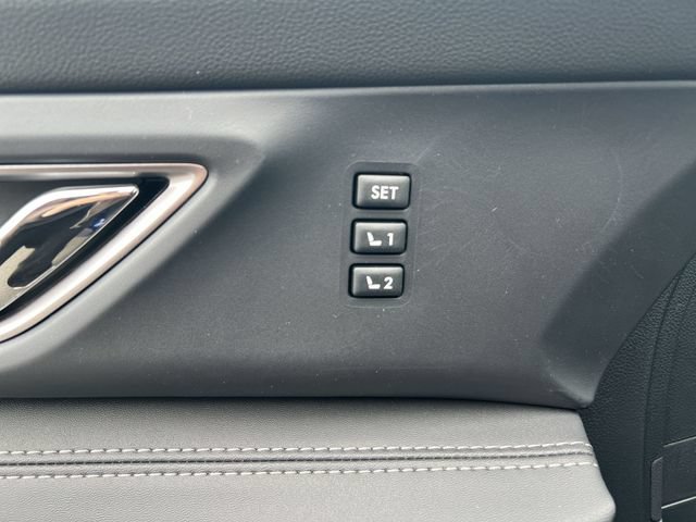 New 2026 Subaru Ascent Limited AWD/4WD image 30