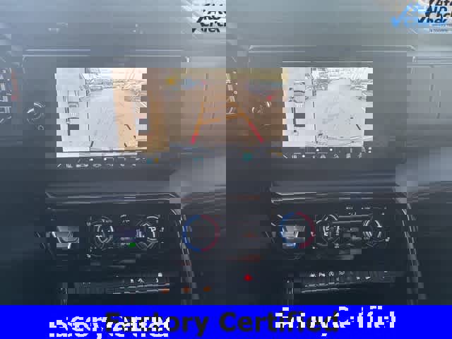 Certified 2022 GMC Sierra 1500 AT4 w/ AT4 Premium Package image 19