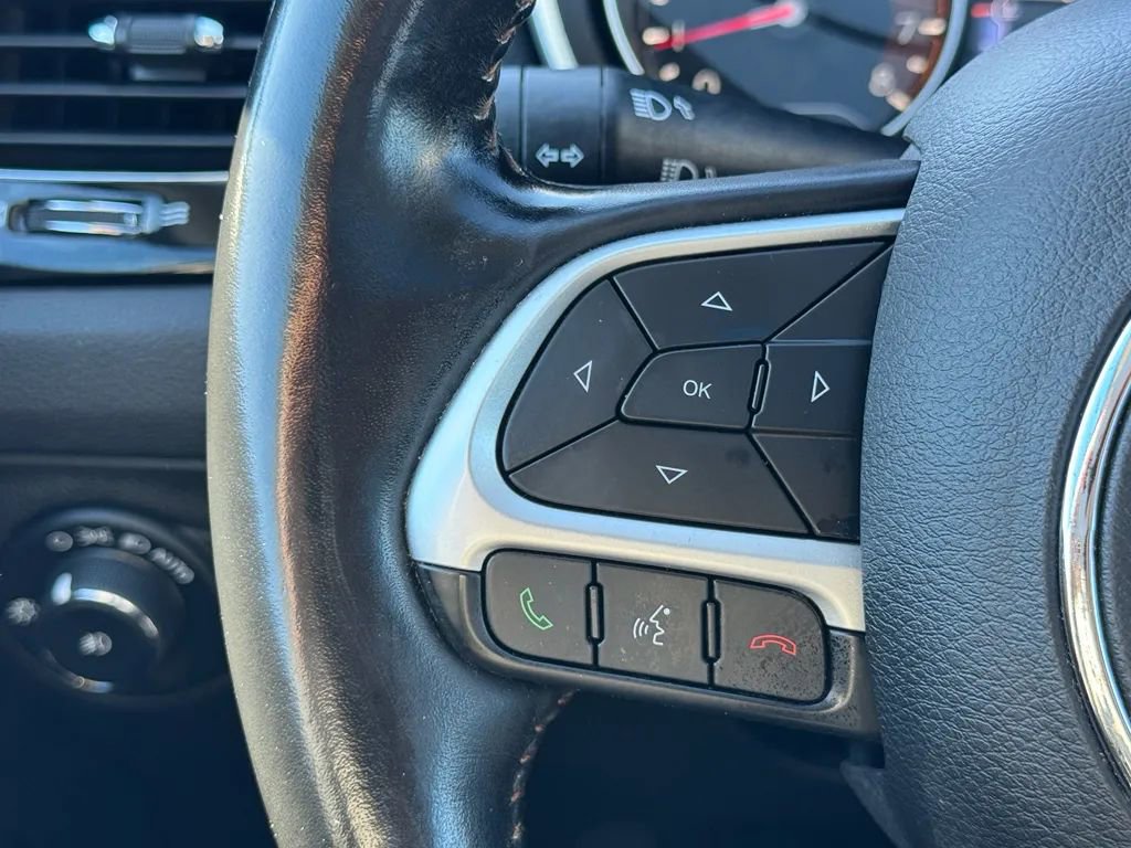 Used 2020 Jeep Compass Limited w/ Safety & Security Group image 11