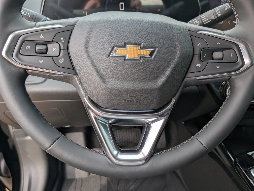 New 2026 Chevrolet Trax LT w/ Driver Confidence Package FWD image 15