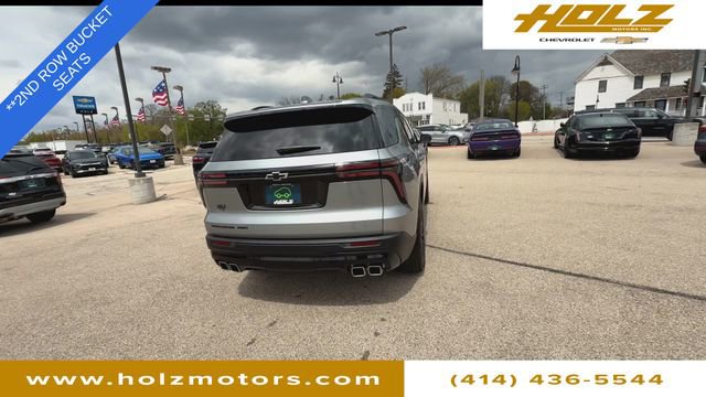 Certified 2025 Chevrolet Traverse LT w/ Midnight/Sport Edition AWD/4WD image 7