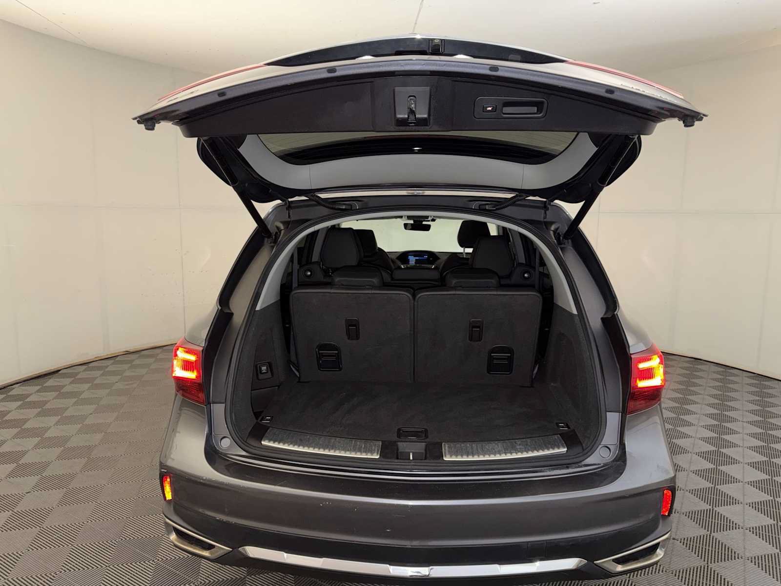 Used 2018 Acura MDX SH-AWD image 21