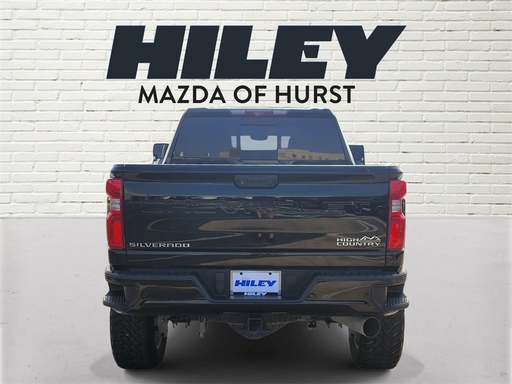 Used 2020 Chevrolet Silverado 2500 High Country w/ Z71 Off-Road Package image 4