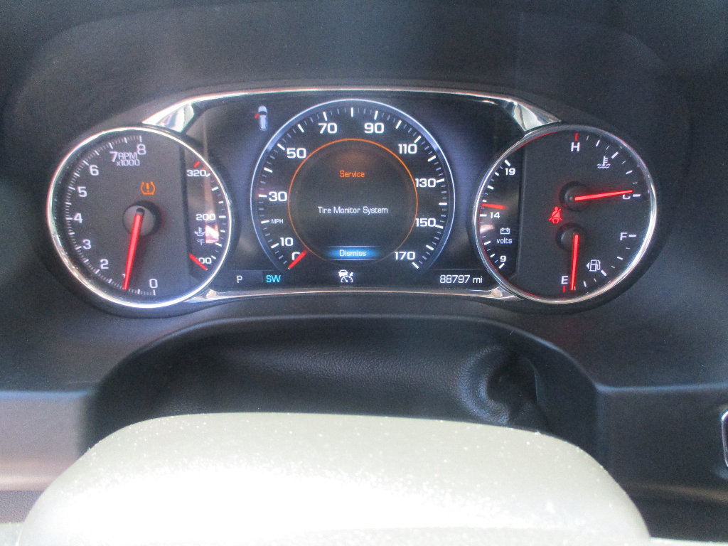 Used 2019 GMC Acadia Denali w/ Technology Package FWD image 14