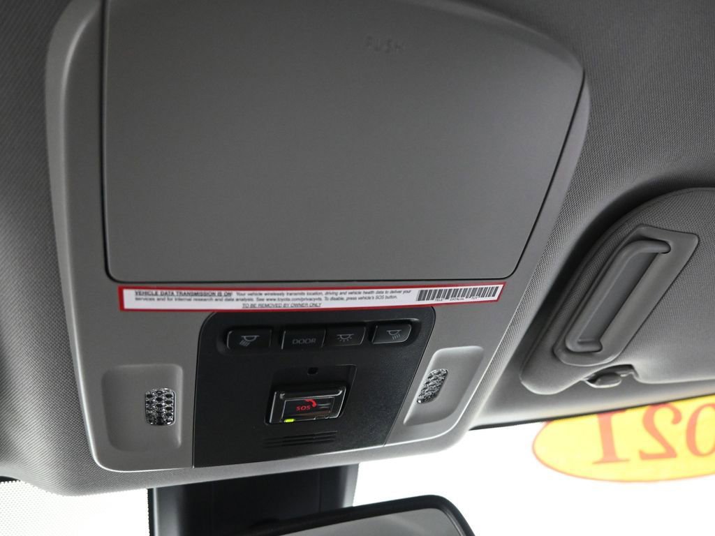Used 2021 Toyota Camry XSE FWD image 37