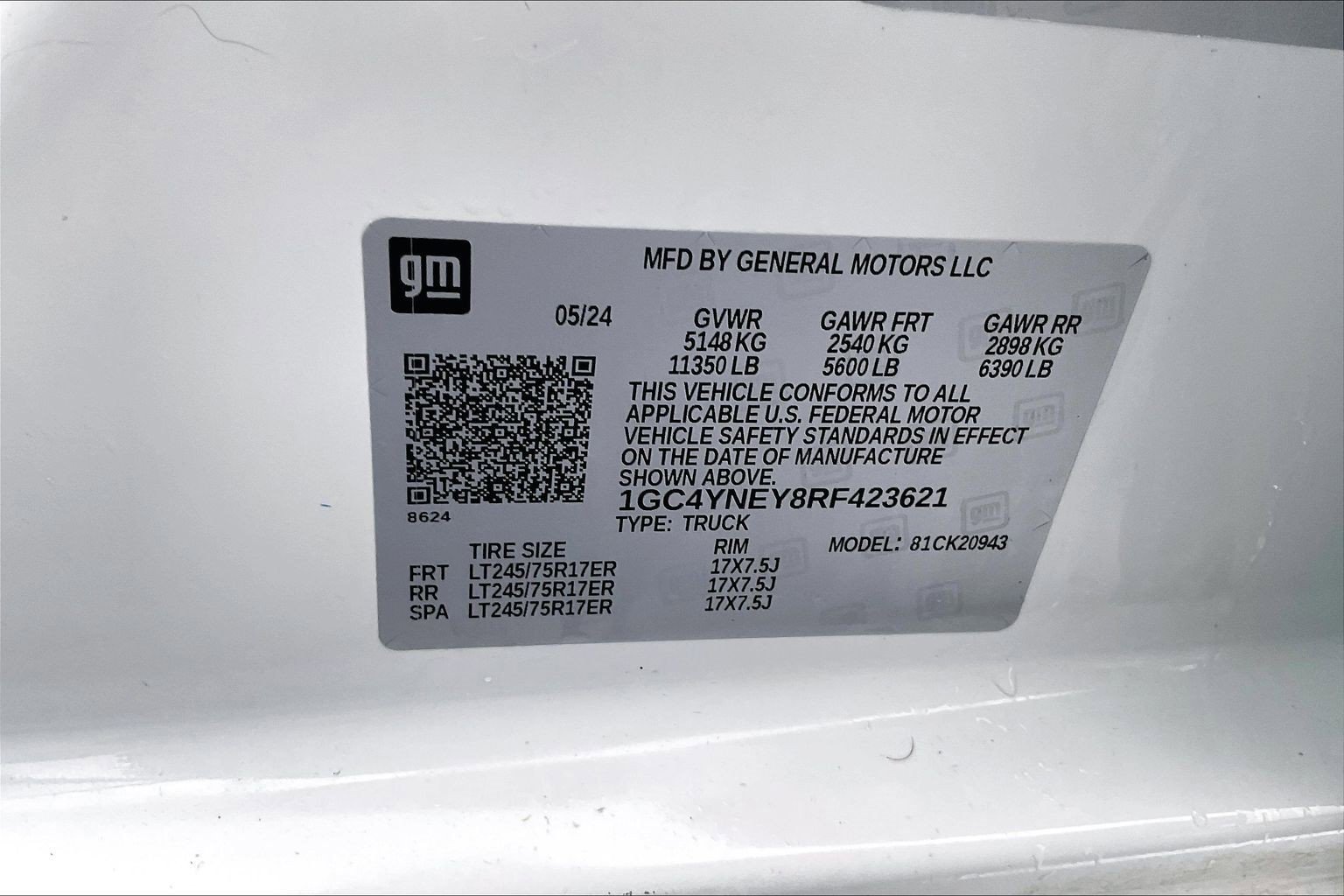 Used 2024 Chevrolet Silverado 2500 LT image 30