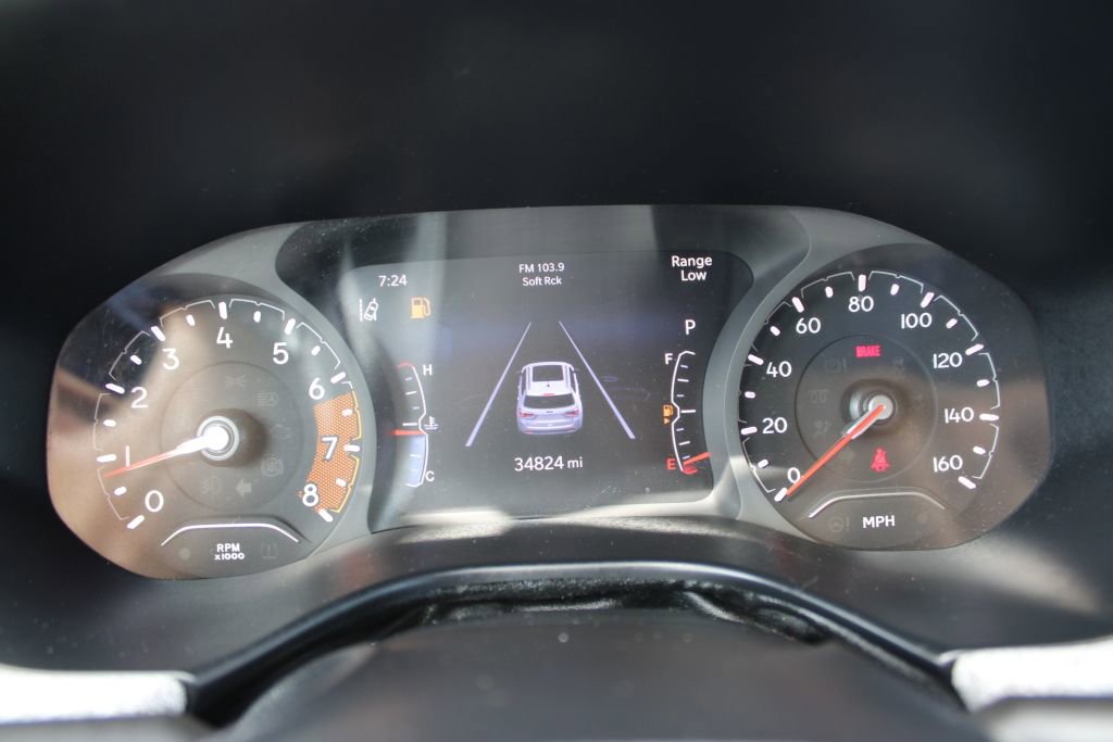 Used 2022 Jeep Compass Latitude image 23