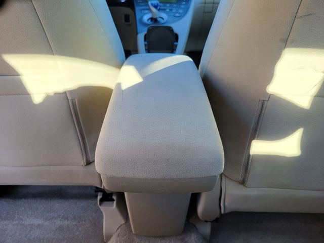 Used 2011 Toyota Prius One image 12