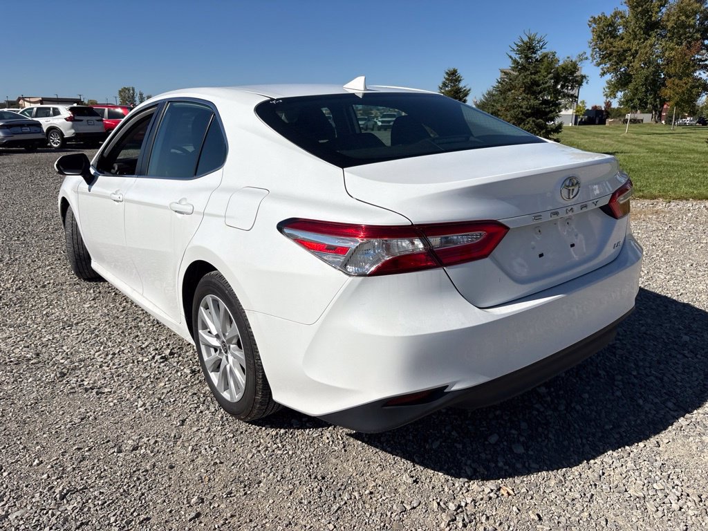 Used 2020 Toyota Camry LE FWD image 7