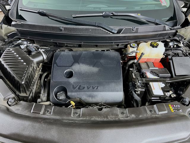 Used 2020 Buick Enclave Premium w/ Sun and Sites Package AWD/4WD image 31