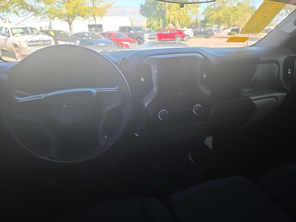 Used 2024 Chevrolet Silverado 1500 Custom Trail Boss w/ LPO, Dark Essentials Package AWD/4WD image 21