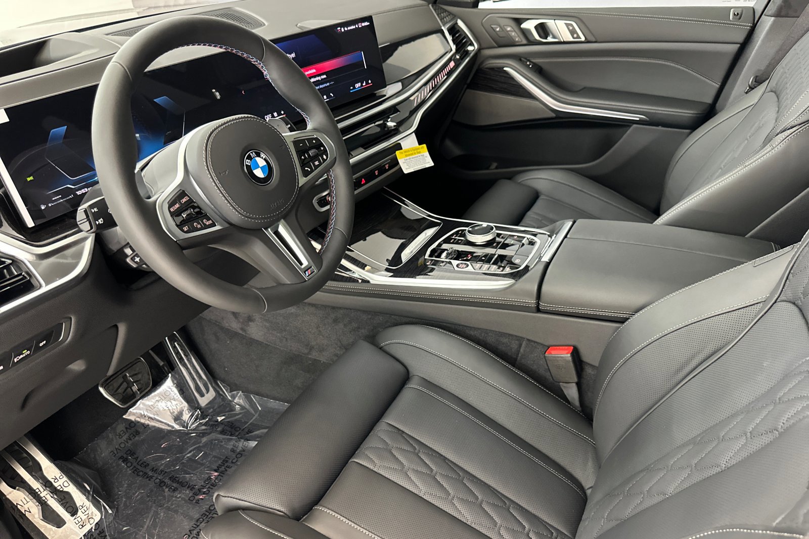 New 2026 BMW X7 M60i image 4