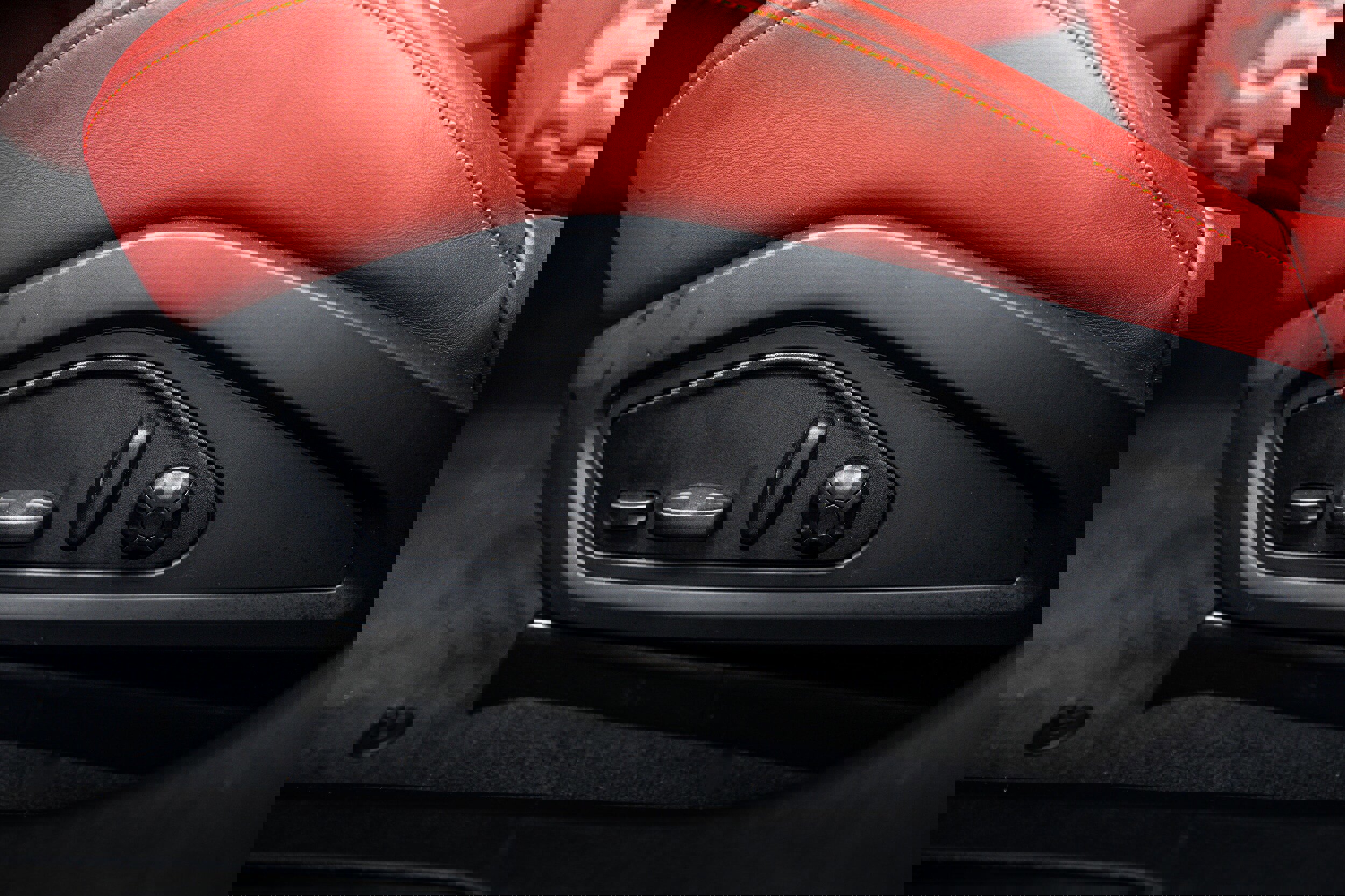 Certified 2023 Audi e-tron GT Premium Plus w/ Executive Package AWD/4WD image 19