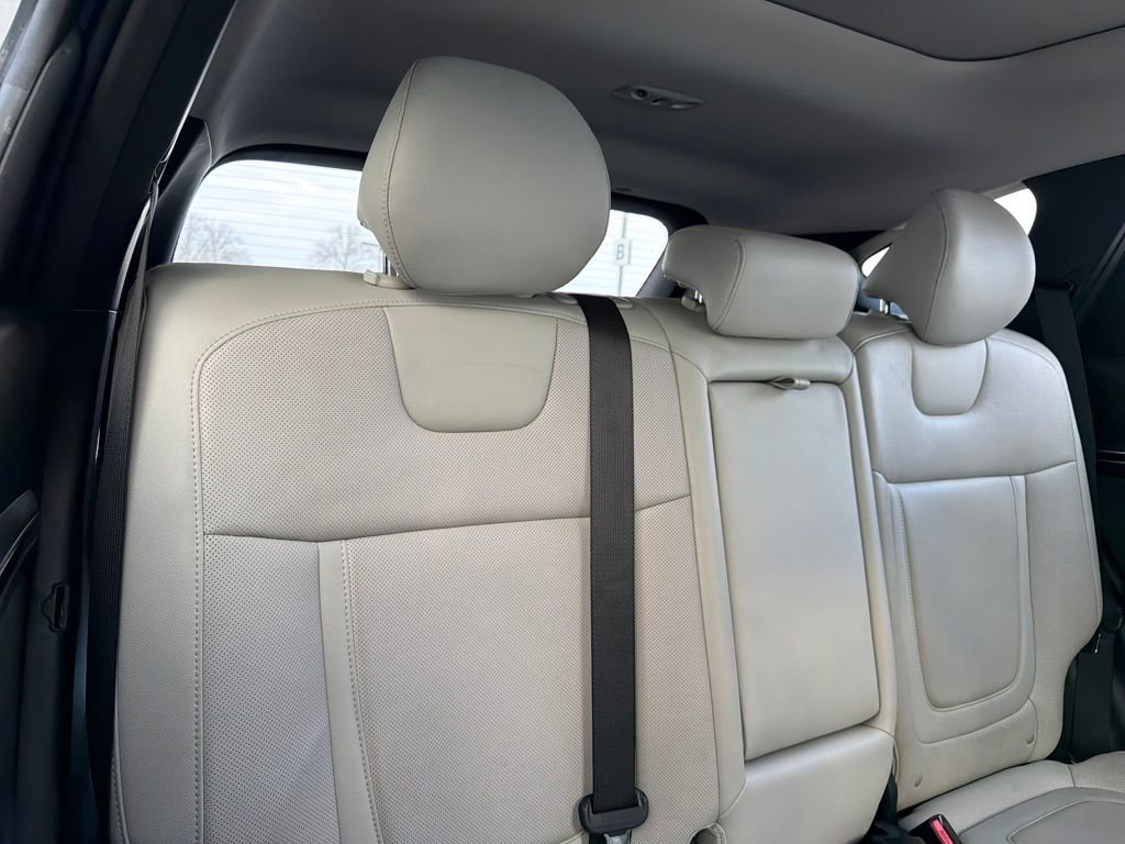 Used 2024 Hyundai Tucson Limited image 28