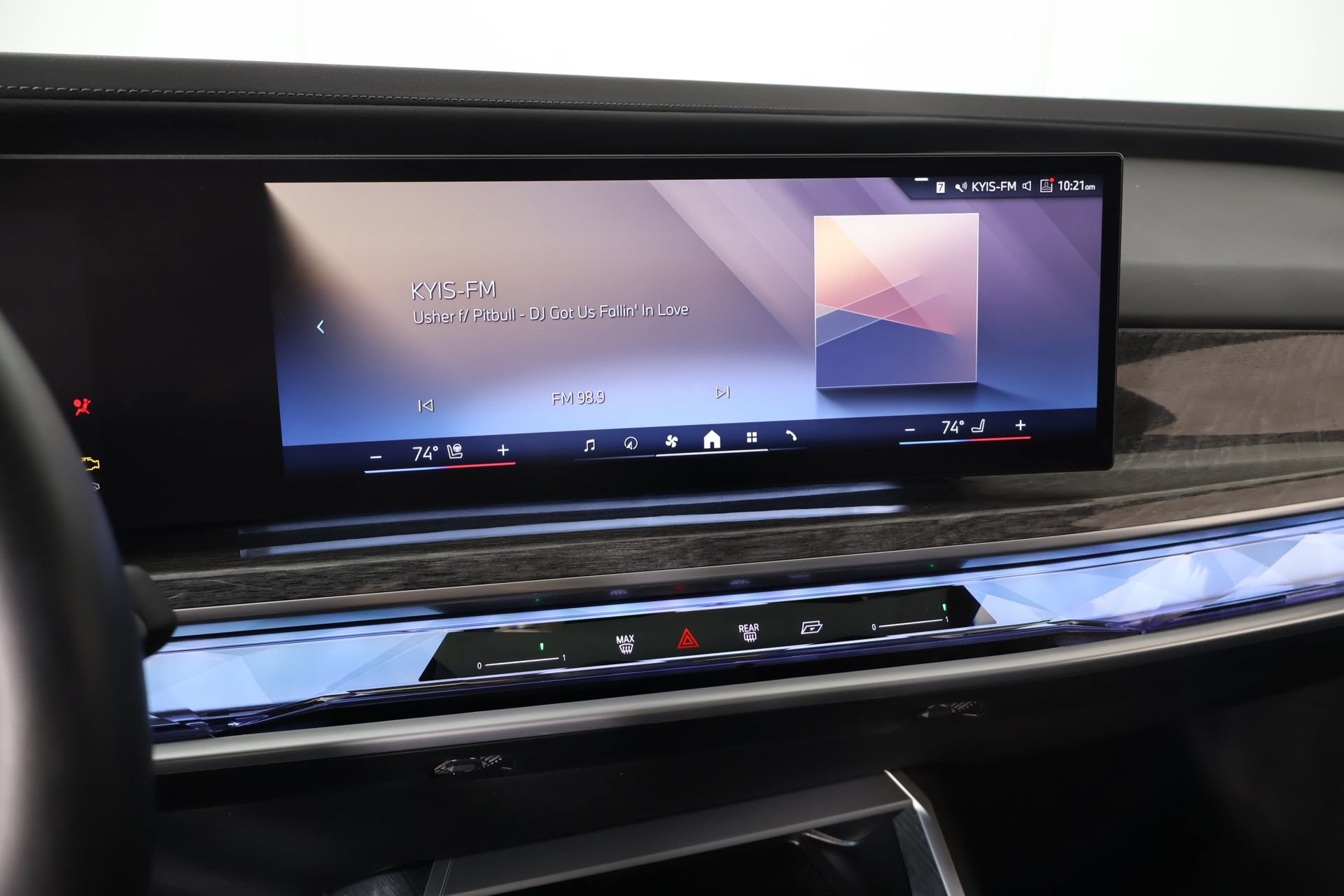 Used 2023 BMW 740i RWD image 5