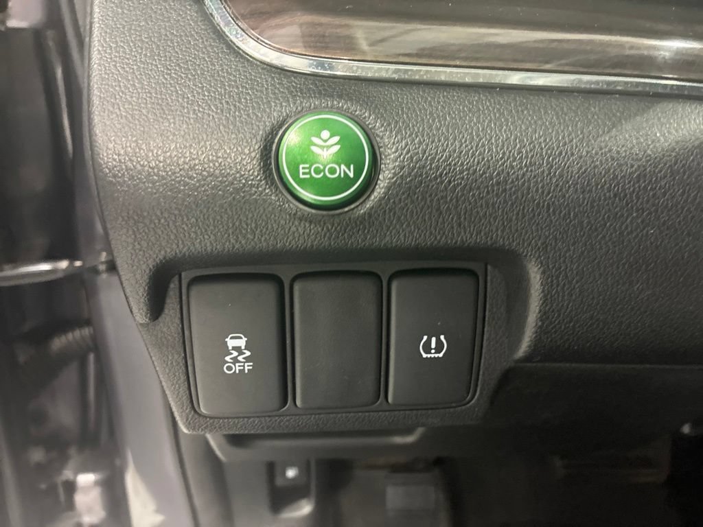 Used 2015 Honda CR-V EX-L image 16