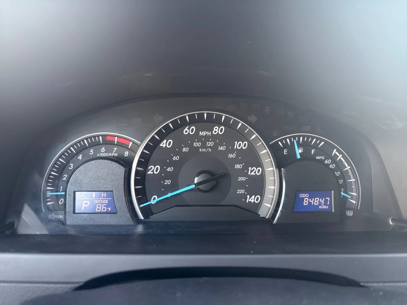 Used 2012 Toyota Camry LE FWD image 29