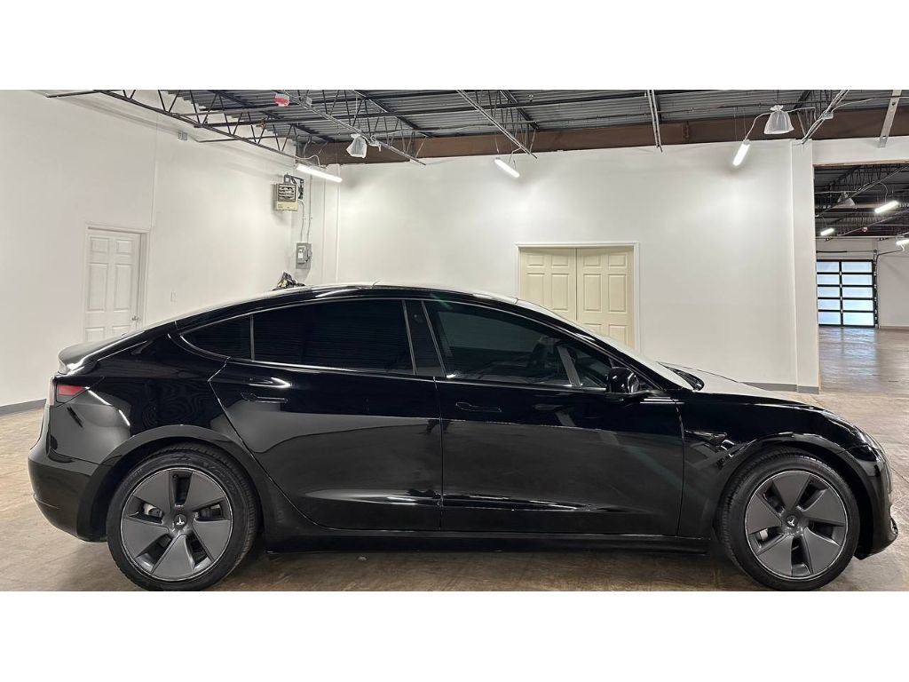 Used 2023 Tesla Model 3 Standard Range RWD image 10
