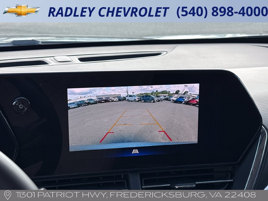 Used 2025 Chevrolet Trax LT w/ LT Convenience Package FWD image 10