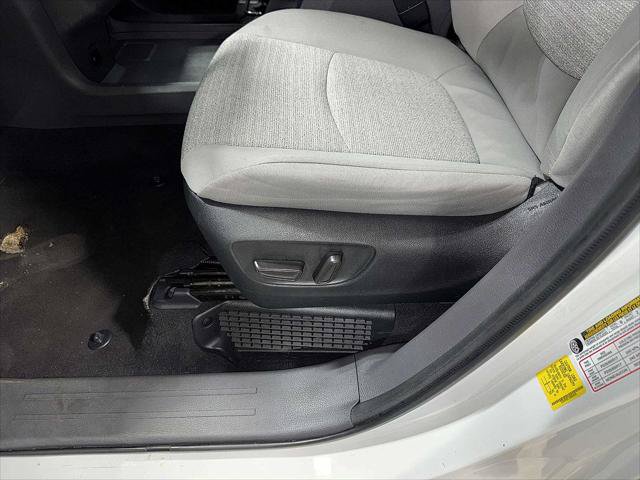 Certified 2022 Toyota Sienna LE FWD image 24